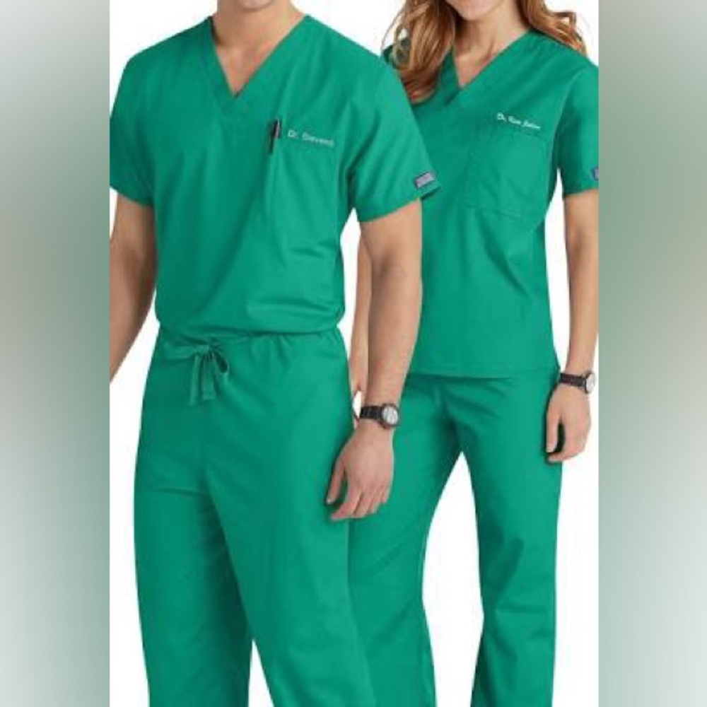 Cherokee Scrubs Set in Green